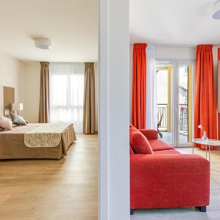 Zenao Frejus Aparthotel Exterior photo